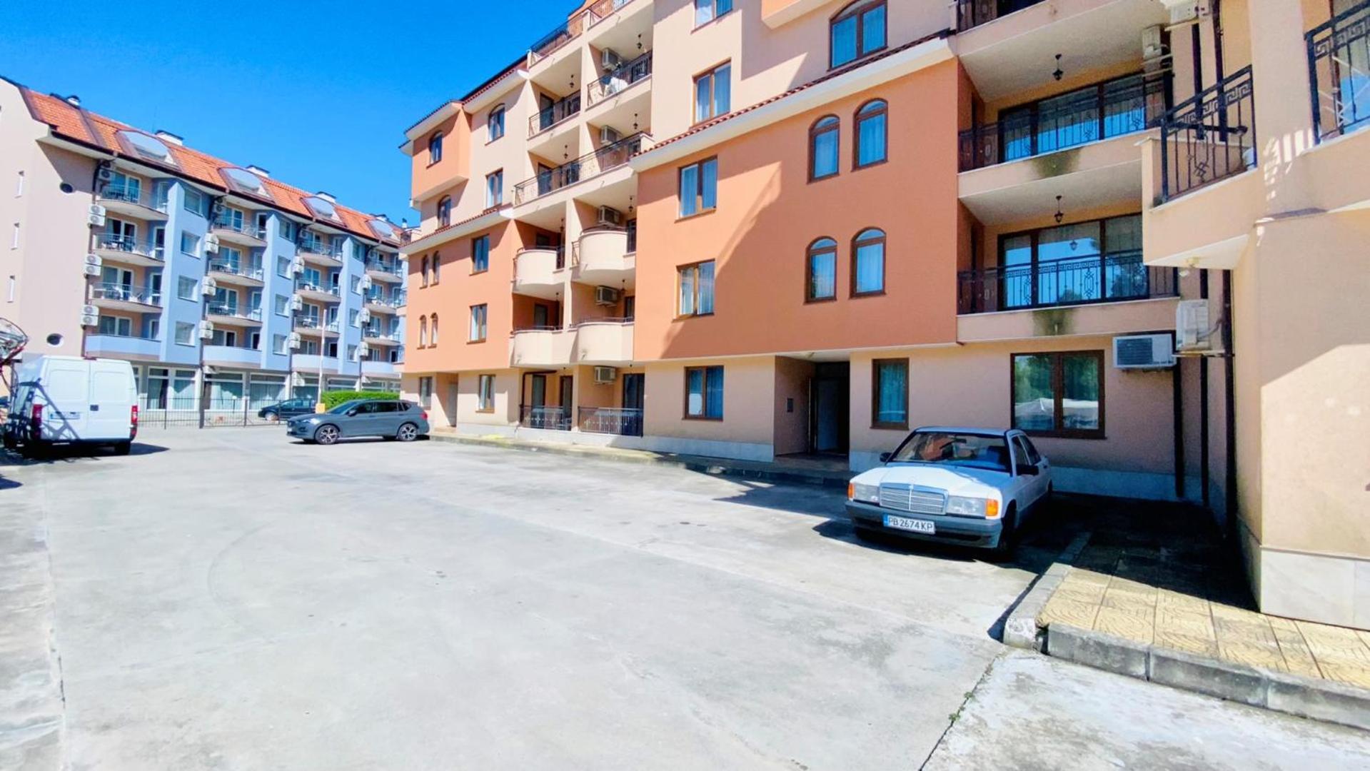 Bratanov Summer Apartment Солнечный берег Экстерьер фото