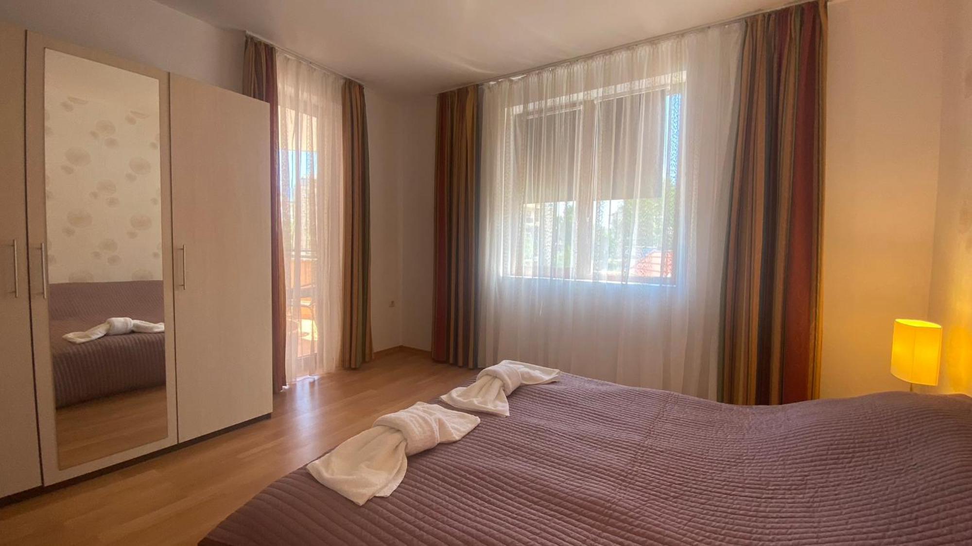 Bratanov Summer Apartment Солнечный берег Экстерьер фото